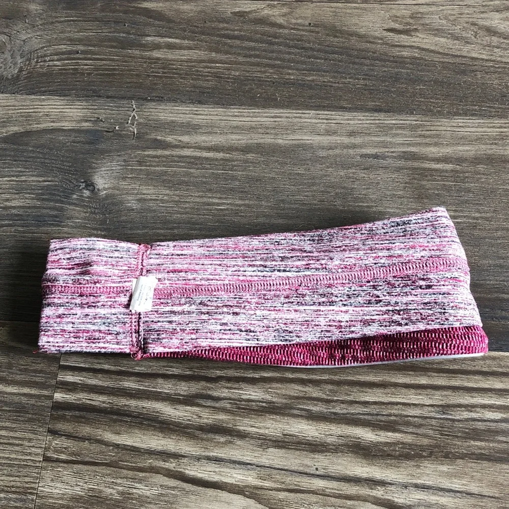 Lululemon Run and Done Ear Warmer Headband Ponytail Space Dye Berry W9M73S